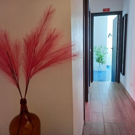 Friendly Peniche Apartment ภายนอก รูปภาพ