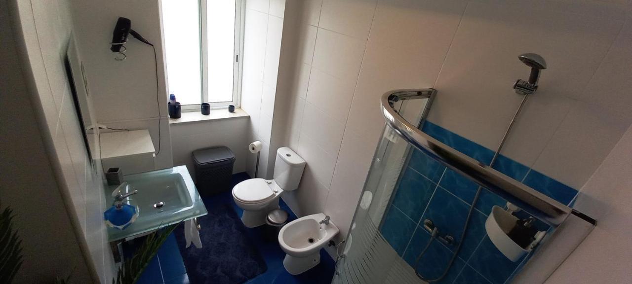 Friendly Peniche Apartment ภายนอก รูปภาพ