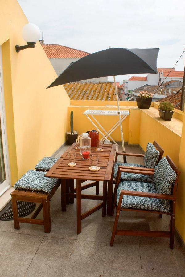 Friendly Peniche Apartment ภายนอก รูปภาพ